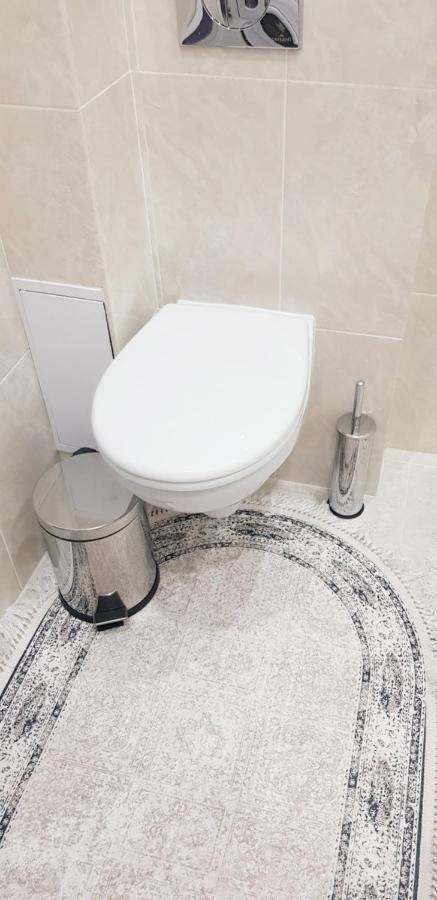 1 Ком Квартира Аблайхана 1 Kokshetau Ngoại thất bức ảnh